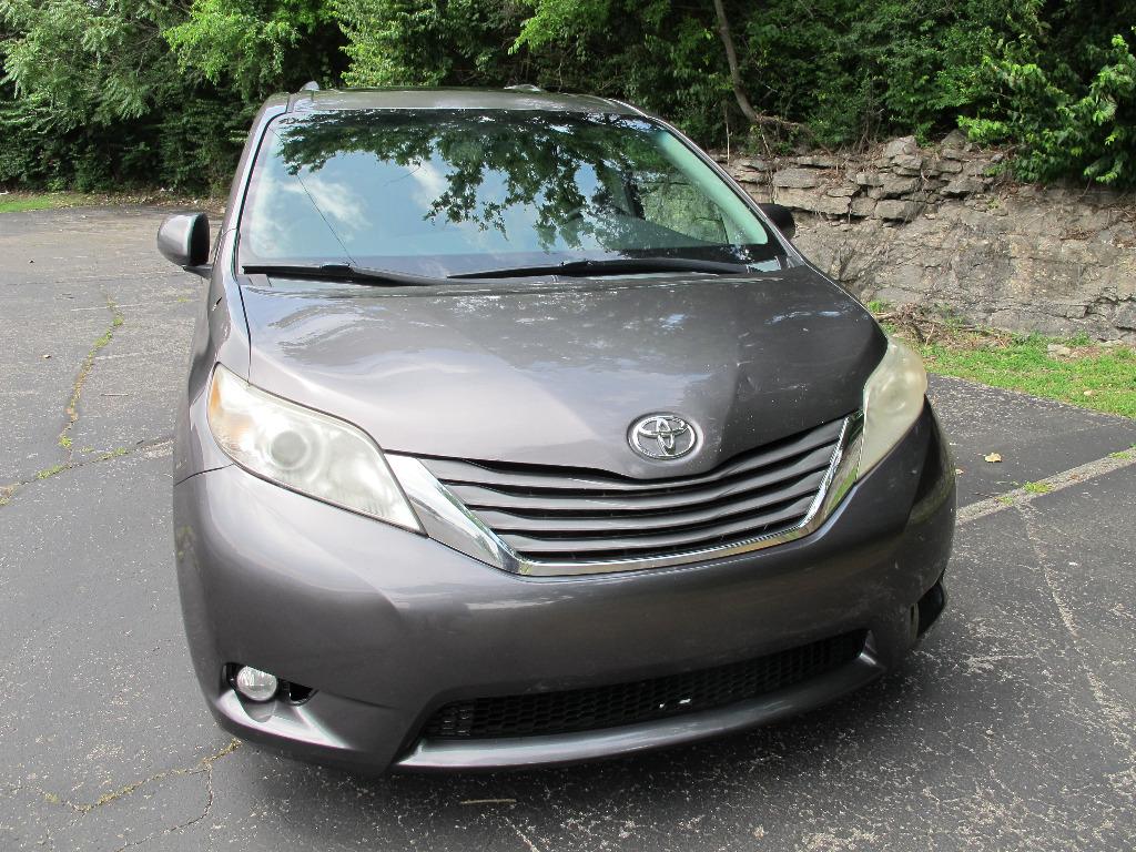 2011 Toyota Sienna